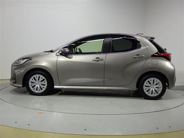 ヤリス ハイブリッドＺ　フルセグ　メモリーナビ　ＤＶＤ再生　ミュージックプレイヤー接続可　バックカメラ　衝突被害軽減システム　ＥＴＣ　ドラレコ　ＬＥＤヘッドランプ　ワンオーナー　盗難防止装置　ＣＤ　スマートキー　フル装備（2枚目）