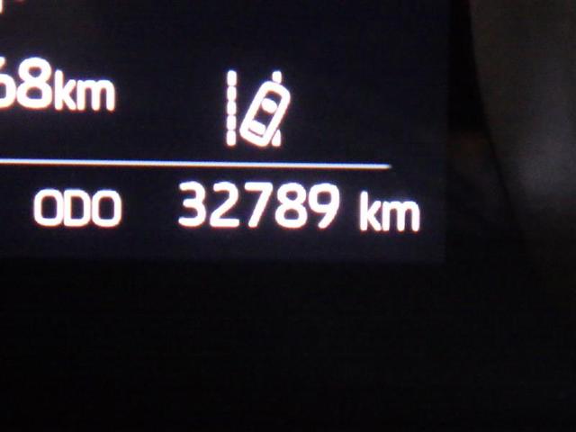 ヤリス ハイブリッドＺ　フルセグ　メモリーナビ　ＤＶＤ再生　ミュージックプレイヤー接続可　バックカメラ　衝突被害軽減システム　ＥＴＣ　ドラレコ　ＬＥＤヘッドランプ　ワンオーナー　盗難防止装置　ＣＤ　スマートキー　フル装備（7枚目）