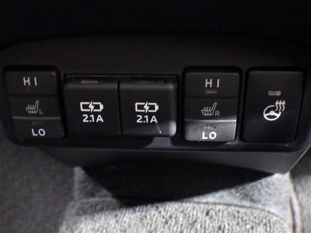 シエンタ Ｇ　クエロ　フルセグ　メモリーナビ　ＤＶＤ再生　バックカメラ　衝突被害軽減システム　ＥＴＣ　両側電動スライド　ＬＥＤヘッドランプ　ウオークスルー　乗車定員７人　３列シート　ワンオーナー　アイドリングストップ　ＣＤ（15枚目）