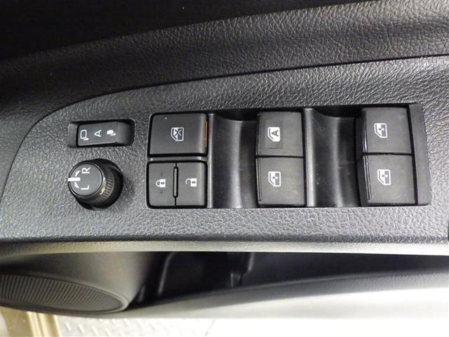 シエンタ Ｇ　クエロ　フルセグ　メモリーナビ　ＤＶＤ再生　バックカメラ　衝突被害軽減システム　ＥＴＣ　両側電動スライド　ＬＥＤヘッドランプ　ウオークスルー　乗車定員７人　３列シート　ワンオーナー　アイドリングストップ　ＣＤ（23枚目）