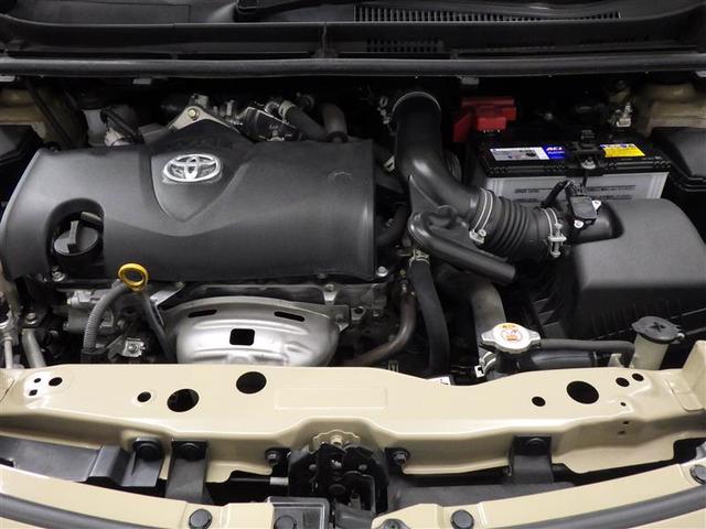 シエンタ Ｇ　クエロ　フルセグ　メモリーナビ　ＤＶＤ再生　バックカメラ　衝突被害軽減システム　ＥＴＣ　両側電動スライド　ＬＥＤヘッドランプ　ウオークスルー　乗車定員７人　３列シート　ワンオーナー　アイドリングストップ　ＣＤ（30枚目）