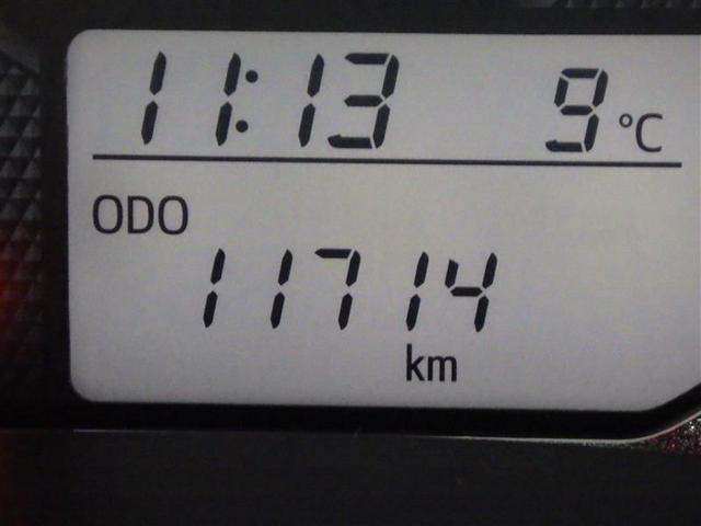 カローラアクシオ １．５Ｇ　衝突被害軽減システム　ワンオーナー　アイドリングストップ　ＣＤ　フル装備　エアバッグ　横滑り防止機能（6枚目）