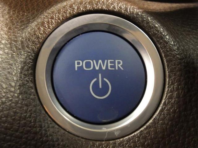 ヤリスクロス ハイブリッドＺ　ミュージックプレイヤー接続可　バックカメラ　衝突被害軽減システム　ＥＴＣ　ＬＥＤヘッドランプ　ワンオーナー　盗難防止装置　アルミホイール　電動シート　スマートキー　オートクルーズコントロール　フル装備（16枚目）