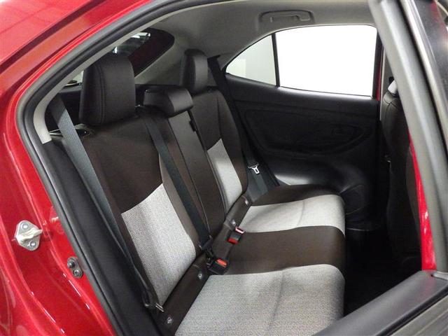 ヤリスクロス ハイブリッドＺ　ミュージックプレイヤー接続可　バックカメラ　衝突被害軽減システム　ＥＴＣ　ＬＥＤヘッドランプ　ワンオーナー　盗難防止装置　アルミホイール　電動シート　スマートキー　オートクルーズコントロール　フル装備（25枚目）