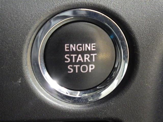 ノア Ｓｉ　フルセグ　メモリーナビ　ＤＶＤ再生　後席モニター　バックカメラ　衝突被害軽減システム　ＥＴＣ　ドラレコ　電動スライドドア　ＬＥＤヘッドランプ　ウオークスルー　乗車定員８人　３列シート　盗難防止装置（18枚目）