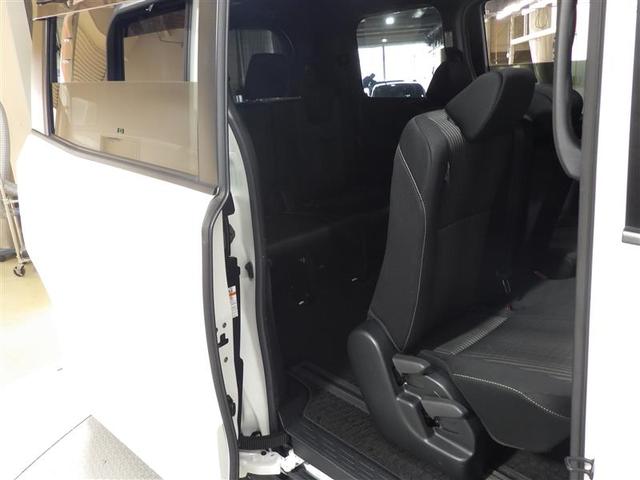 ノア Ｓｉ　フルセグ　メモリーナビ　ＤＶＤ再生　後席モニター　バックカメラ　衝突被害軽減システム　ＥＴＣ　ドラレコ　電動スライドドア　ＬＥＤヘッドランプ　ウオークスルー　乗車定員８人　３列シート　盗難防止装置（27枚目）