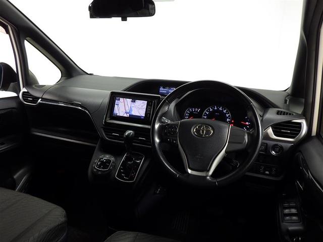 ノア Ｇ　フルセグ　メモリーナビ　ＤＶＤ再生　後席モニター　バックカメラ　衝突被害軽減システム　ＥＴＣ　両側電動スライド　ＬＥＤヘッドランプ　ウオークスルー　乗車定員７人　３列シート　アイドリングストップ　ＣＤ（5枚目）