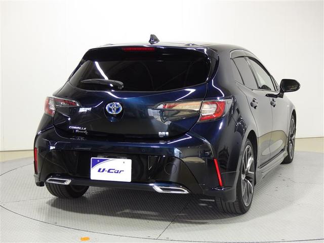 カローラスポーツ ハイブリッドＧ　Ｚ　フルセグ　メモリーナビ　ＤＶＤ再生　バックカメラ　衝突被害軽減システム　ＥＴＣ　ＬＥＤヘッドランプ　ワンオーナー　フルエアロ　盗難防止装置　アルミホイール　ＣＤ　スマートキー　フル装備　エアバッグ（3枚目）