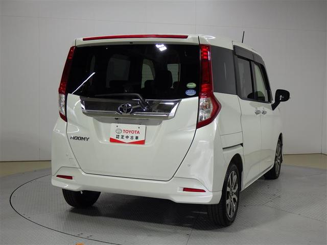 ルーミー カスタムＧ－Ｔ　フルセグ　メモリーナビ　ＤＶＤ再生　バックカメラ　衝突被害軽減システム　ＥＴＣ　両側電動スライド　ＬＥＤヘッドランプ　ウオークスルー　アイドリングストップ　盗難防止装置　アルミホイール　ＣＤ　フル装備（3枚目）