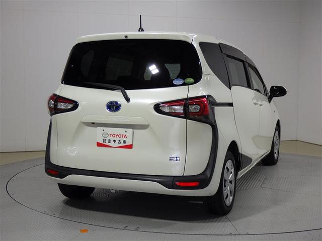 シエンタ ハイブリッド　ファンベースＧ　フルセグ　メモリーナビ　ＤＶＤ再生　バックカメラ　衝突被害軽減システム　ＥＴＣ　両側電動スライド　ＬＥＤヘッドランプ　ウオークスルー　盗難防止装置　ＣＤ　スマートキー　オートクルーズコントロール（3枚目）