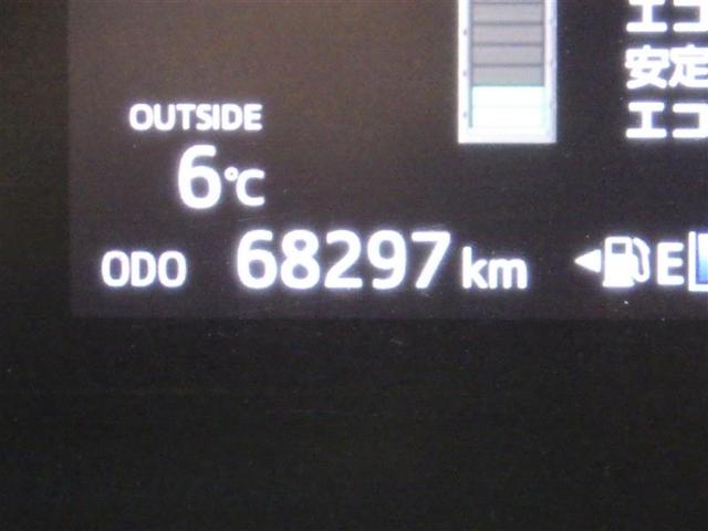 シエンタ ハイブリッド　ファンベースＧ　フルセグ　メモリーナビ　ＤＶＤ再生　バックカメラ　衝突被害軽減システム　ＥＴＣ　両側電動スライド　ＬＥＤヘッドランプ　ウオークスルー　盗難防止装置　ＣＤ　スマートキー　オートクルーズコントロール（7枚目）