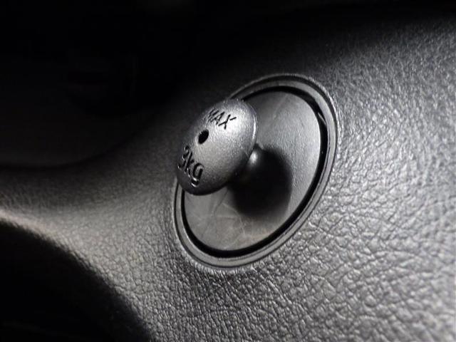 シエンタ ハイブリッド　ファンベースＧ　フルセグ　メモリーナビ　ＤＶＤ再生　バックカメラ　衝突被害軽減システム　ＥＴＣ　両側電動スライド　ＬＥＤヘッドランプ　ウオークスルー　盗難防止装置　ＣＤ　スマートキー　オートクルーズコントロール（15枚目）