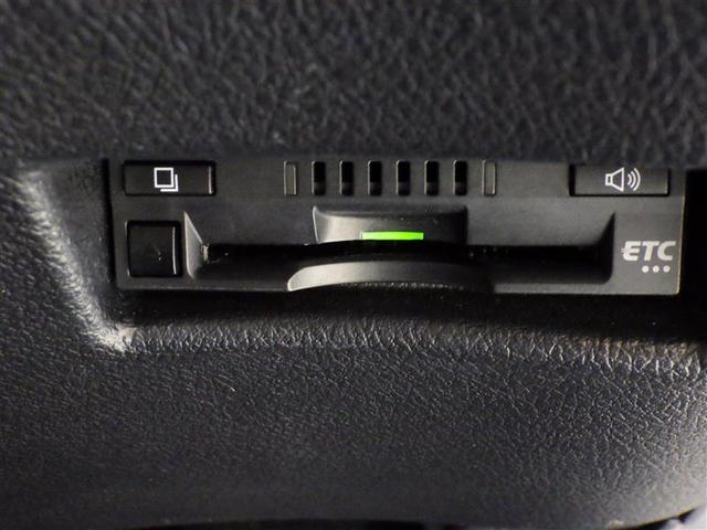 シエンタ ハイブリッド　ファンベースＧ　フルセグ　メモリーナビ　ＤＶＤ再生　バックカメラ　衝突被害軽減システム　ＥＴＣ　両側電動スライド　ＬＥＤヘッドランプ　ウオークスルー　盗難防止装置　ＣＤ　スマートキー　オートクルーズコントロール（22枚目）