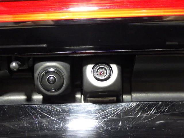 プリウス Ｚ　サンルーフ　フルセグ　メモリーナビ　ミュージックプレイヤー接続可　バックカメラ　衝突被害軽減システム　ＥＴＣ　ドラレコ　ＬＥＤヘッドランプ　ワンオーナー　盗難防止装置　アルミホイール　電動シート（4枚目）