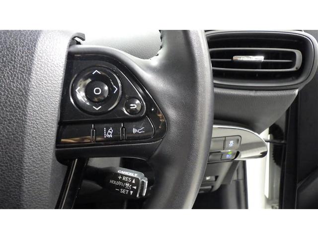 プリウス Ｓ　ワンセグ　メモリーナビ　バックカメラ　衝突被害軽減システム　ＬＥＤヘッドランプ　ワンオーナー　盗難防止装置　アルミホイール　ＣＤ　スマートキー　オートクルーズコントロール　フル装備　エアバッグ（17枚目）