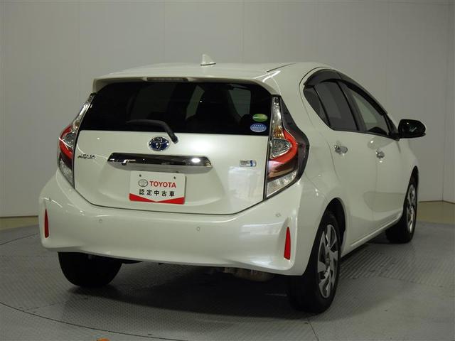 アクア Ｓスタイルブラック　ワンセグ　メモリーナビ　バックカメラ　衝突被害軽減システム　ＬＥＤヘッドランプ　ワンオーナー　盗難防止装置　ＣＤ　スマートキー　フル装備　エアバッグ　横滑り防止機能　ハイブリッド（3枚目）