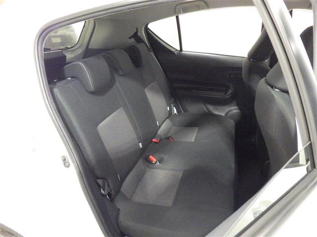 アクア Ｓスタイルブラック　ワンセグ　メモリーナビ　バックカメラ　衝突被害軽減システム　ＬＥＤヘッドランプ　ワンオーナー　盗難防止装置　ＣＤ　スマートキー　フル装備　エアバッグ　横滑り防止機能　ハイブリッド（22枚目）