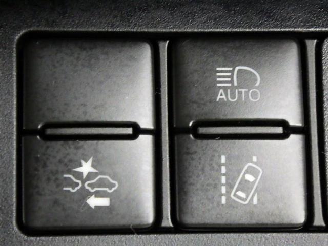 G クエロ フルセグ メモリーナビ DVD再生 バックカメラ 衝突被害軽減システム ETC 両側電動スライド LEDヘッドランプ 乗車定員7人 3列シート ワンオーナー 記録簿 盗難防止装置 アルミホイール CD(14枚目)