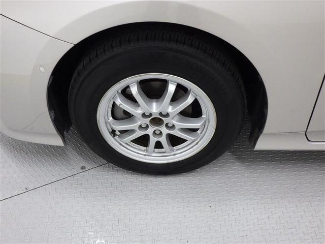 プリウス Ｓセーフティプラス　ワンセグ　メモリーナビ　ＤＶＤ再生　バックカメラ　衝突被害軽減システム　ＥＴＣ　ＬＥＤヘッドランプ　盗難防止装置　アルミホイール　ＣＤ　スマートキー　オートクルーズコントロール　フル装備　エアバッグ（25枚目）