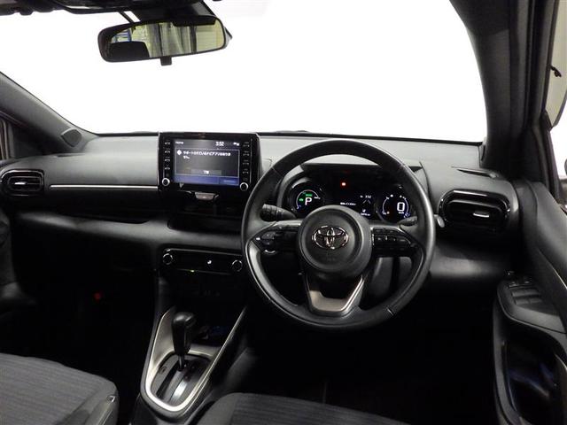 ヤリス ハイブリッドＺ　ミュージックプレイヤー接続可　バックカメラ　衝突被害軽減システム　ドラレコ　ＬＥＤヘッドランプ　ワンオーナー　盗難防止装置　スマートキー　オートクルーズコントロール　フル装備　エアバッグ　ハイブリッド（5枚目）