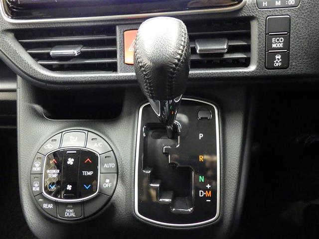 ノア Si フルセグ メモリーナビ DVD再生 バックカメラ 衝突被害軽減システム ETC 電動スライドドア LEDヘッドランプ ウオークスルー 乗車定員7人 3列シート フルエアロ アイドリングストップ CD(14枚目)