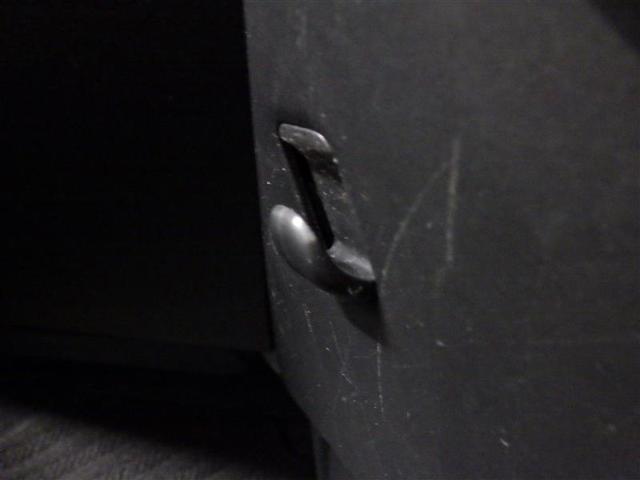 ルーミー カスタムＧ－Ｔ　フルセグ　メモリーナビ　ＤＶＤ再生　バックカメラ　衝突被害軽減システム　ＥＴＣ　両側電動スライド　ＬＥＤヘッドランプ　ウオークスルー　ワンオーナー　アイドリングストップ　盗難防止装置　アルミホイール（15枚目）