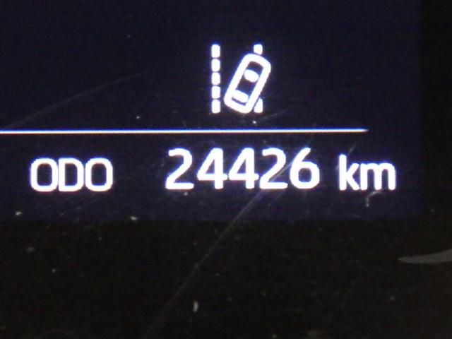 アクア Ｚ　ミュージックプレイヤー接続可　バックカメラ　衝突被害軽減システム　ドラレコ　ＬＥＤヘッドランプ　ワンオーナー　盗難防止装置　アルミホイール　スマートキー　オートクルーズコントロール　フル装備（7枚目）