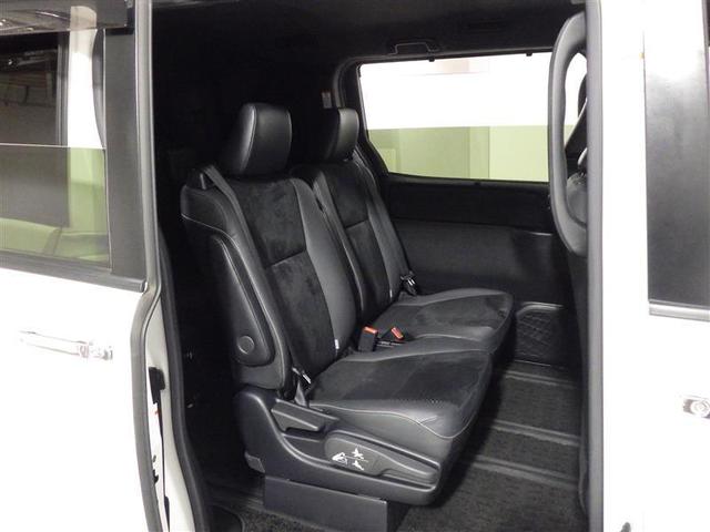 ヴォクシー ハイブリッドＺＳ　煌ＩＩＩ　フルセグ　メモリーナビ　ＤＶＤ再生　後席モニター　バックカメラ　衝突被害軽減システム　ＥＴＣ　両側電動スライド　ＬＥＤヘッドランプ　乗車定員７人　３列シート　ワンオーナー　フルエアロ　盗難防止装置（27枚目）