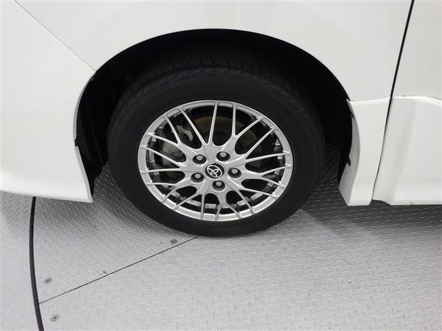 ヴォクシー ハイブリッドＺＳ　煌ＩＩＩ　フルセグ　メモリーナビ　ＤＶＤ再生　後席モニター　バックカメラ　衝突被害軽減システム　ＥＴＣ　両側電動スライド　ＬＥＤヘッドランプ　乗車定員７人　３列シート　ワンオーナー　フルエアロ　盗難防止装置（31枚目）