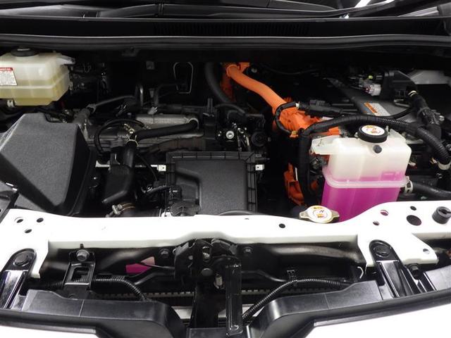 ヴォクシー ハイブリッドＺＳ　煌ＩＩＩ　フルセグ　メモリーナビ　ＤＶＤ再生　後席モニター　バックカメラ　衝突被害軽減システム　ＥＴＣ　両側電動スライド　ＬＥＤヘッドランプ　乗車定員７人　３列シート　ワンオーナー　フルエアロ　盗難防止装置（32枚目）