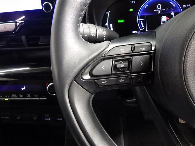 ヤリスクロス ハイブリッドZ メモリーナビ ミュージックプレイヤー接続可 バックカメラ 衝突被害軽減システム ETC LEDヘッドランプ ワンオーナー 盗難防止装置 アルミホイール 電動シート スマートキー フル装備 エアバッグ(16枚目)