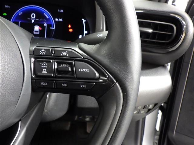 ヤリスクロス ハイブリッドZ メモリーナビ ミュージックプレイヤー接続可 バックカメラ 衝突被害軽減システム ETC LEDヘッドランプ ワンオーナー 盗難防止装置 アルミホイール 電動シート スマートキー フル装備 エアバッグ(17枚目)