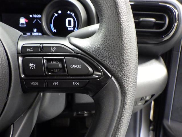 ヤリス ハイブリッドＧ　フルセグ　ミュージックプレイヤー接続可　バックカメラ　衝突被害軽減システム　ＥＴＣ　ワンオーナー　盗難防止装置　スマートキー　オートクルーズコントロール　フル装備　エアバッグ　横滑り防止機能（17枚目）