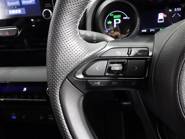 ヤリスクロス ハイブリッド　ＧＲスポーツ　フルセグ　ミュージックプレイヤー接続可　バックカメラ　衝突被害軽減システム　ＥＴＣ　ドラレコ　ＬＥＤヘッドランプ　ワンオーナー　盗難防止装置　アルミホイール　スマートキー　オートクルーズコントロール（16枚目）