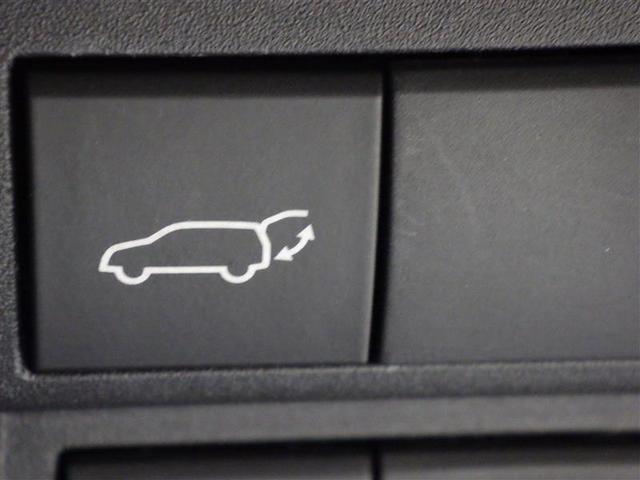 ヤリスクロス ハイブリッド　ＧＲスポーツ　フルセグ　ミュージックプレイヤー接続可　バックカメラ　衝突被害軽減システム　ＥＴＣ　ドラレコ　ＬＥＤヘッドランプ　ワンオーナー　盗難防止装置　アルミホイール　スマートキー　オートクルーズコントロール（20枚目）