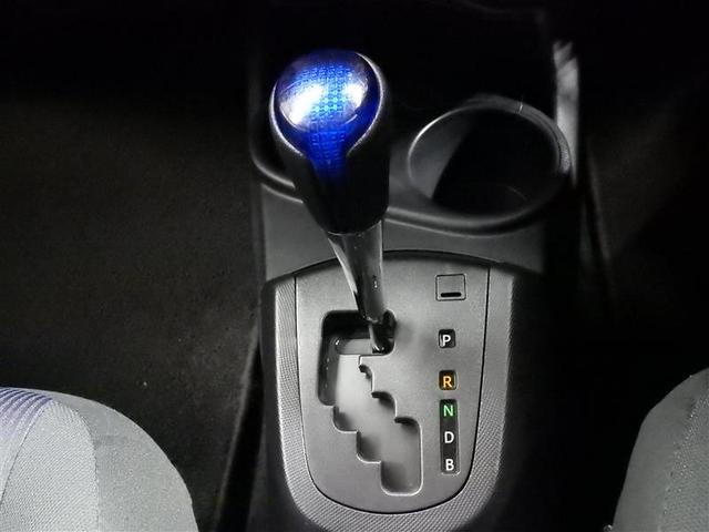 アクア Ｓ　ワンセグ　メモリーナビ　バックカメラ　衝突被害軽減システム　ＣＤ　フル装備　エアバッグ　横滑り防止機能　ハイブリッド（13枚目）