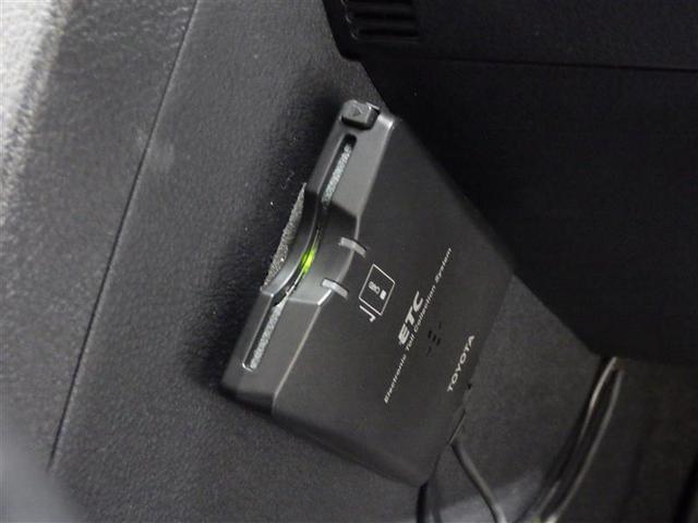 シエンタ ハイブリッドＧ　クエロ　フルセグ　メモリーナビ　ＤＶＤ再生　バックカメラ　衝突被害軽減システム　ＥＴＣ　ＬＥＤヘッドランプ　ウオークスルー　乗車定員７人　３列シート　ワンオーナー　盗難防止装置　ＣＤ　スマートキー　フル装備（21枚目）