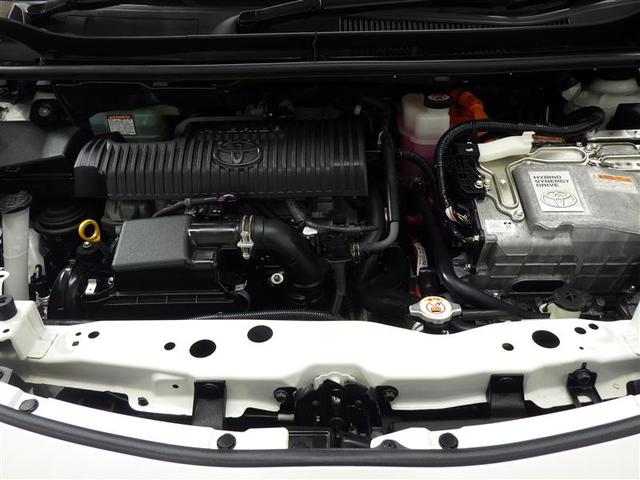 シエンタ ハイブリッドＧ　クエロ　フルセグ　メモリーナビ　ＤＶＤ再生　バックカメラ　衝突被害軽減システム　ＥＴＣ　ＬＥＤヘッドランプ　ウオークスルー　乗車定員７人　３列シート　ワンオーナー　盗難防止装置　ＣＤ　スマートキー　フル装備（29枚目）