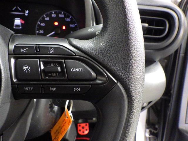 ヤリス Ｘ　メモリーナビ　ミュージックプレイヤー接続可　バックカメラ　衝突被害軽減システム　ＥＴＣ　ドラレコ　ワンオーナー　フルエアロ　アルミホイール　オートクルーズコントロール　フル装備　エアバッグ（16枚目）