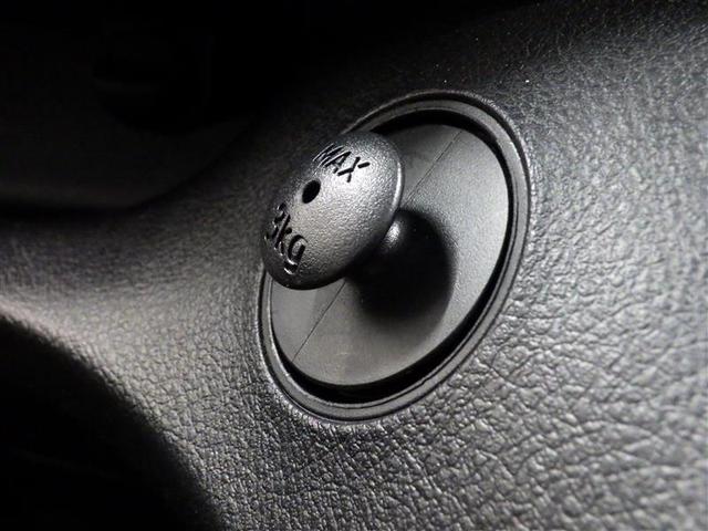 シエンタ G クエロ フルセグ メモリーナビ DVD再生 バックカメラ 衝突被害軽減システム ETC ドラレコ 両側電動スライド LEDヘッドランプ ウオークスルー 乗車定員7人 3列シート ワンオーナー 盗難防止装置(14枚目)