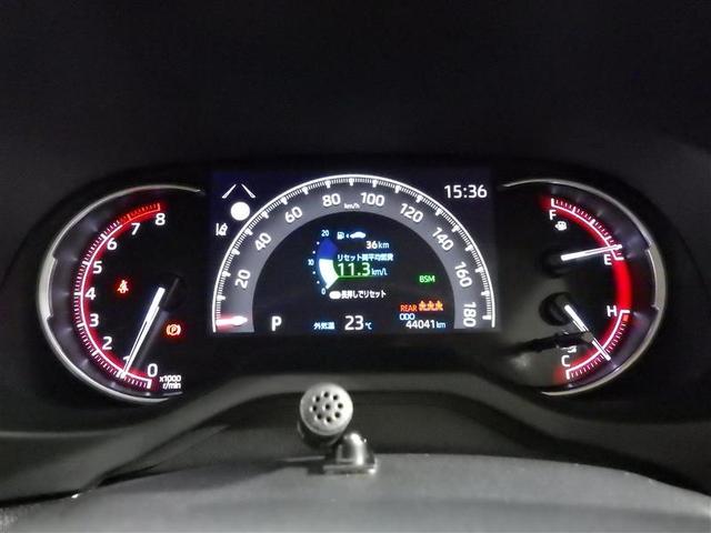 ＲＡＶ４ Ｘ　フルセグ　メモリーナビ　ＤＶＤ再生　バックカメラ　衝突被害軽減システム　ＬＥＤヘッドランプ　ワンオーナー　盗難防止装置　アルミホイール　ＣＤ　スマートキー　オートクルーズコントロール　フル装備（6枚目）