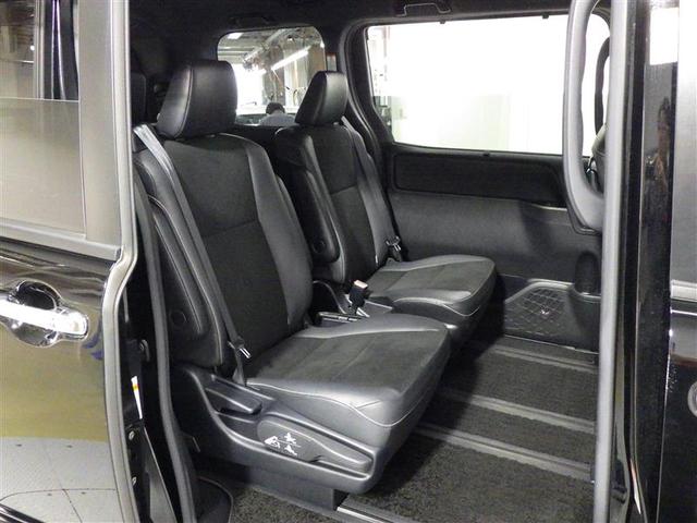 ノア Ｓｉ　ダブルバイビーＩＩ　フルセグ　メモリーナビ　ＤＶＤ再生　後席モニター　バックカメラ　衝突被害軽減システム　ＥＴＣ　両側電動スライド　ＬＥＤヘッドランプ　ウオークスルー　乗車定員７人　３列シート　ワンオーナー　フルエアロ（26枚目）