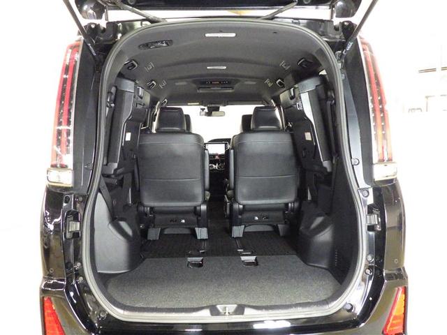 ノア Ｓｉ　ダブルバイビーＩＩ　フルセグ　メモリーナビ　ＤＶＤ再生　後席モニター　バックカメラ　衝突被害軽減システム　ＥＴＣ　両側電動スライド　ＬＥＤヘッドランプ　ウオークスルー　乗車定員７人　３列シート　ワンオーナー　フルエアロ（29枚目）