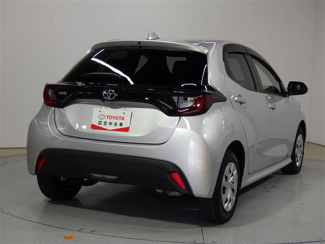 ヤリス Ｇ　メモリーナビ　ミュージックプレイヤー接続可　バックカメラ　衝突被害軽減システム　ＥＴＣ　ワンオーナー　盗難防止装置　スマートキー　フル装備　エアバッグ　横滑り防止機能（3枚目）