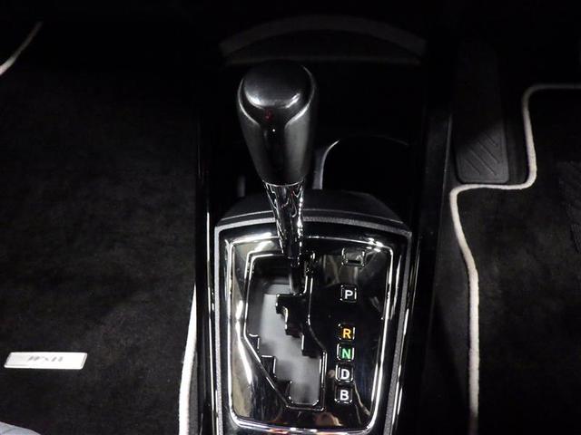 カローラフィールダー ハイブリッドＧ　ダブルバイビー　フルセグ　メモリーナビ　ＤＶＤ再生　バックカメラ　衝突被害軽減システム　ＥＴＣ　ＬＥＤヘッドランプ　盗難防止装置　アルミホイール　ＣＤ　スマートキー　オートクルーズコントロール　フル装備　エアバッグ（13枚目）