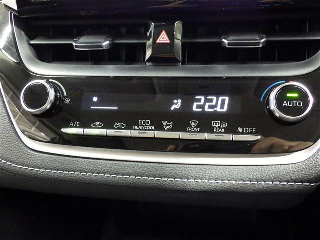 カローラ S メモリーナビ ミュージックプレイヤー接続可 バックカメラ 衝突被害軽減システム LEDヘッドランプ 盗難防止装置 アルミホイール スマートキー オートクルーズコントロール フル装備 エアバッグ(12枚目)