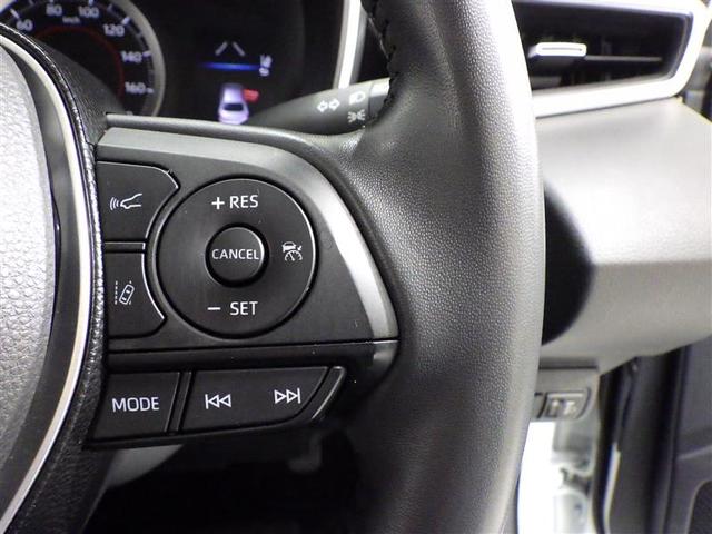 カローラ S メモリーナビ ミュージックプレイヤー接続可 バックカメラ 衝突被害軽減システム LEDヘッドランプ 盗難防止装置 アルミホイール スマートキー オートクルーズコントロール フル装備 エアバッグ(17枚目)