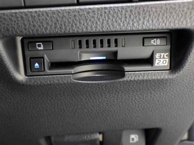 ハリアーハイブリッド Ｚ　レザーパッケージ　革シート　フルセグ　メモリーナビ　ミュージックプレイヤー接続可　バックカメラ　衝突被害軽減システム　ＥＴＣ　ドラレコ　ＬＥＤヘッドランプ　盗難防止装置　アルミホイール　電動シート　スマートキー（22枚目）