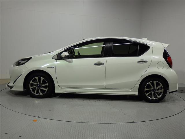 アクア Ｓスタイルブラック　フルセグ　メモリーナビ　ＤＶＤ再生　バックカメラ　衝突被害軽減システム　ＥＴＣ　ドラレコ　ＬＥＤヘッドランプ　フルエアロ　盗難防止装置　アルミホイール　ＣＤ　スマートキー　フル装備　エアバッグ（2枚目）