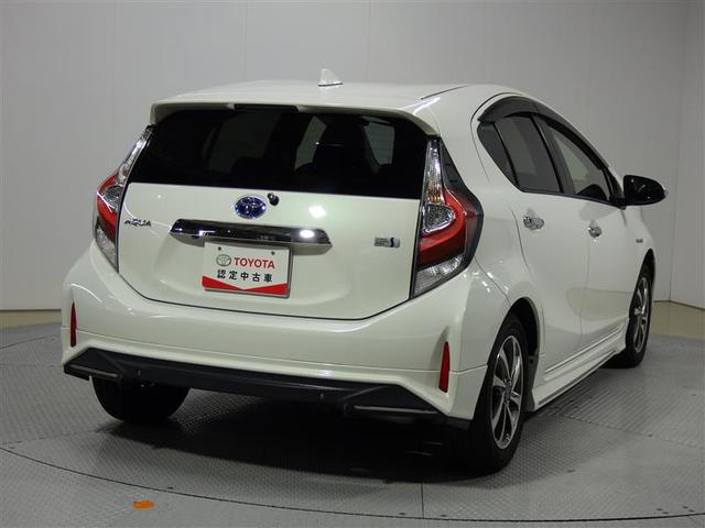 アクア Ｓスタイルブラック　フルセグ　メモリーナビ　ＤＶＤ再生　バックカメラ　衝突被害軽減システム　ＥＴＣ　ドラレコ　ＬＥＤヘッドランプ　フルエアロ　盗難防止装置　アルミホイール　ＣＤ　スマートキー　フル装備　エアバッグ（3枚目）